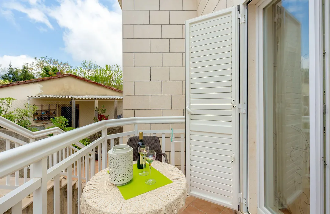 Villa Vinka-1